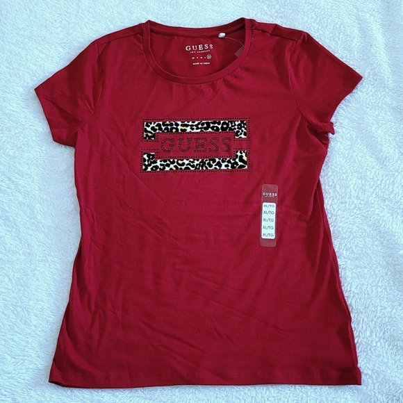 Guess❓Logo with Leopard🐆 Border Tee - NWT - Picture 1 of 11